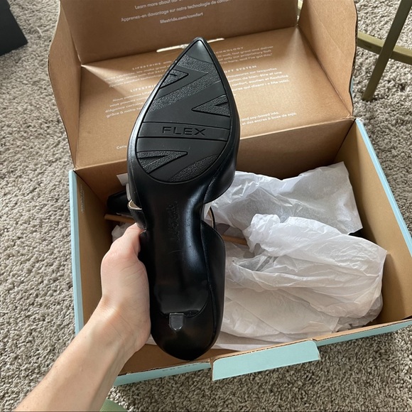 Lifestride Suki Black Pumps Size 9.5W - Picture 9 of 10